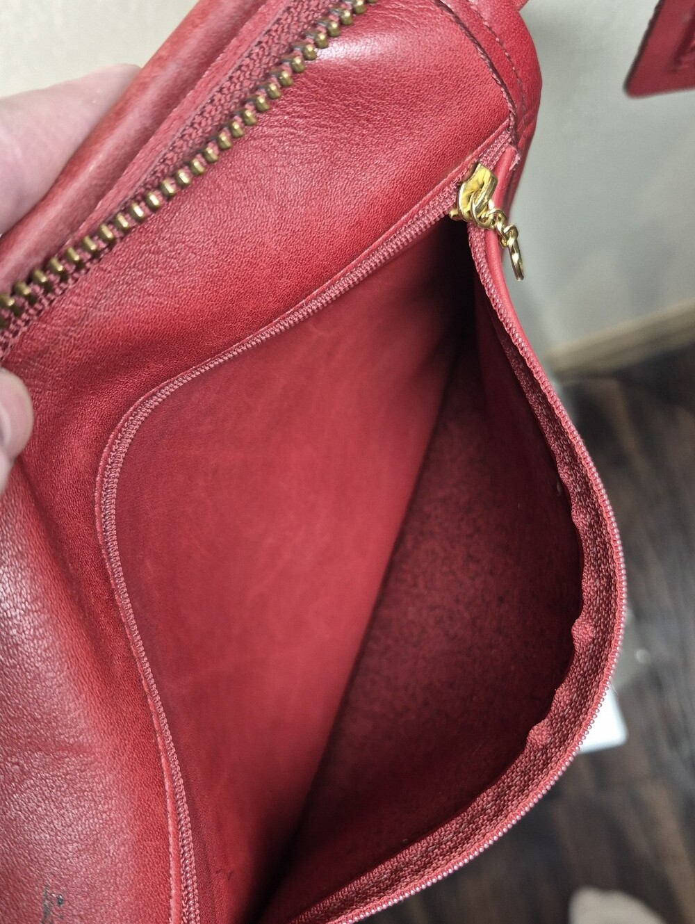 Vintage Coach Medium Slim Duffle #9816 - Picture 14 of 16